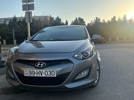 Hyundai i30 2012