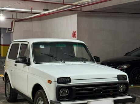 LADA (VAZ) Niva 2009