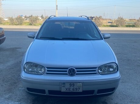Volkswagen Golf 2004