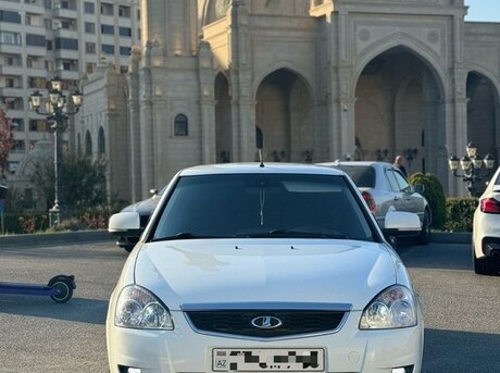 LADA (VAZ) Priora 2014