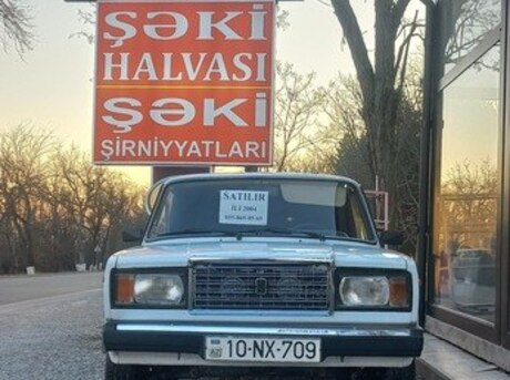 LADA (VAZ) 2107 2004