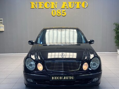Mercedes E 240 2002