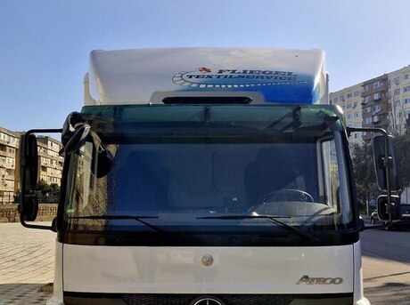Mercedes Atego 818 2013