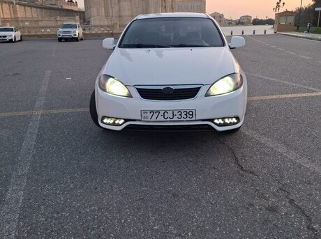 Daewoo Gentra 2014