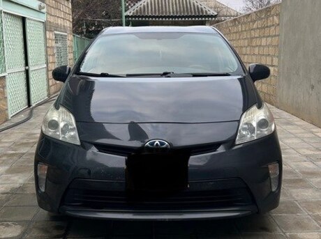 Toyota Prius 2015
