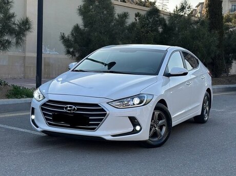 Hyundai Avante 2016