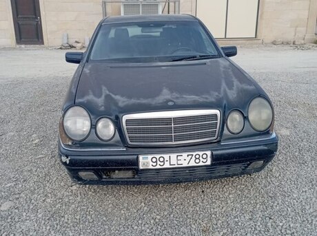 Mercedes E 220 d 1998
