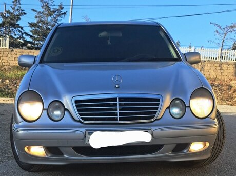 Mercedes E 220 d 1999