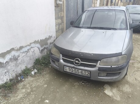 Opel Omega 1997