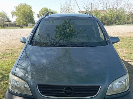 Opel Zafira 2000