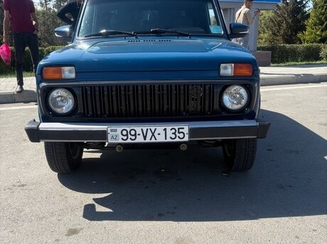 LADA (VAZ) Niva 2015