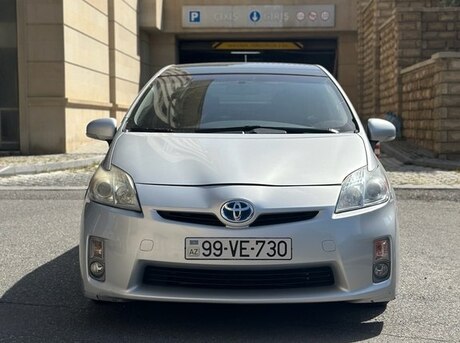 Toyota Prius 2011
