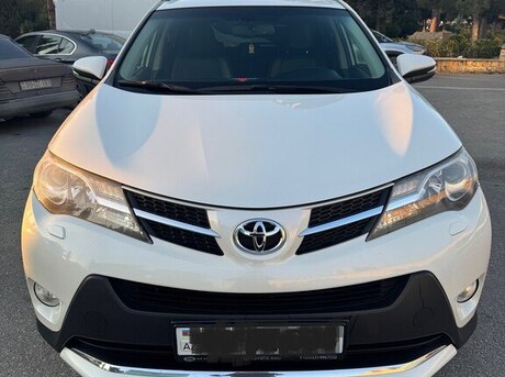 Toyota RAV4 2015