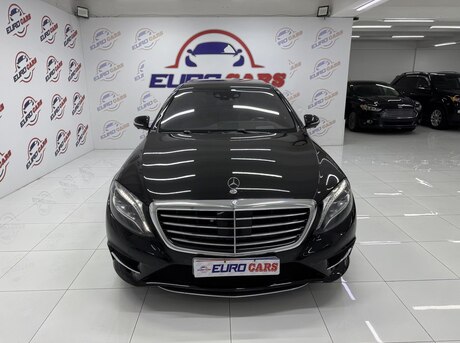 Mercedes S 500