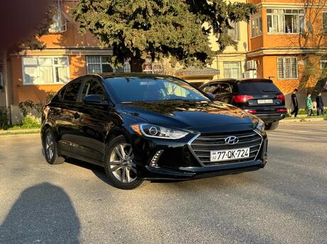 Hyundai Elantra 2017