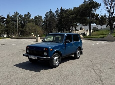 LADA (VAZ) Niva 2015
