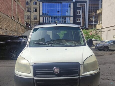 Fiat Doblo 2010
