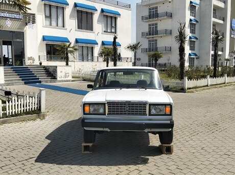 LADA (VAZ) 2107 2011