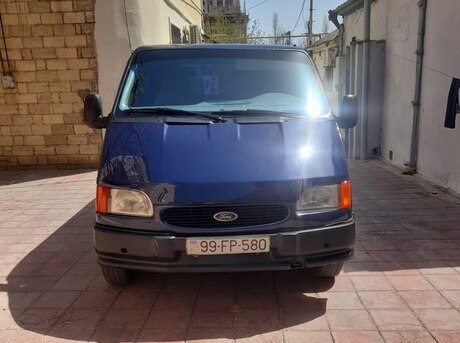 Ford Transit 1999