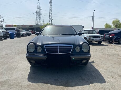 Mercedes E 320 2000