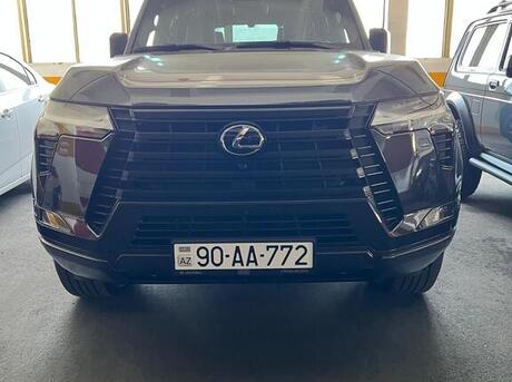 Lexus  2024