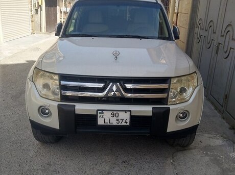Mitsubishi Pajero 2007