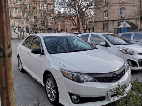 Toyota Camry 2013