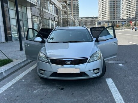 Kia Ceed 2010