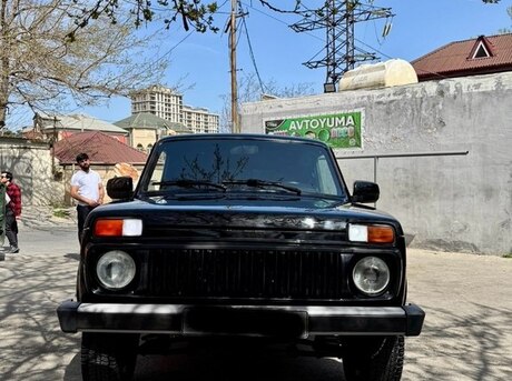 LADA (VAZ) Niva 2016