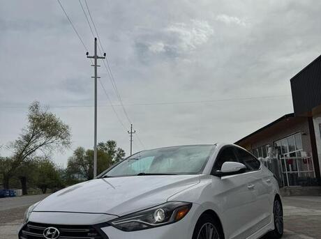 Hyundai Elantra 2016