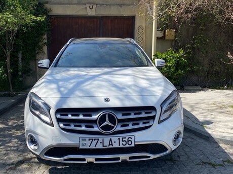 Mercedes GLA 250 2019