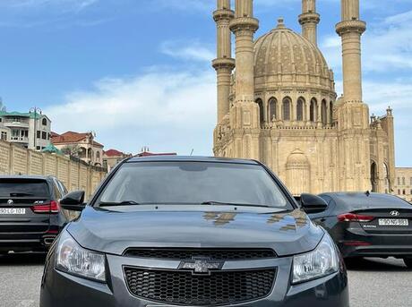 Chevrolet Cruze 2012