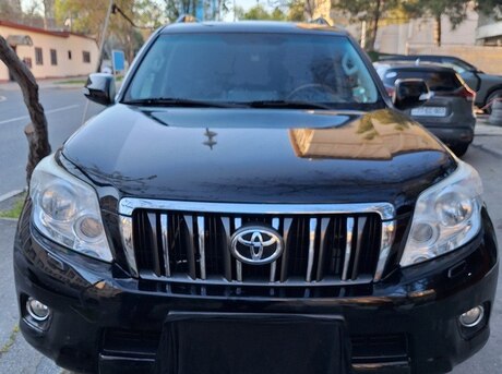 Toyota Land Cruiser Prado 2012