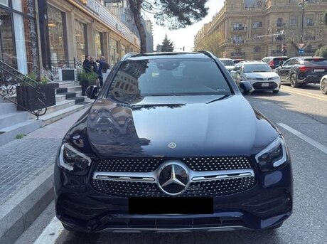 Mercedes GLC 300 4MATIC 2021