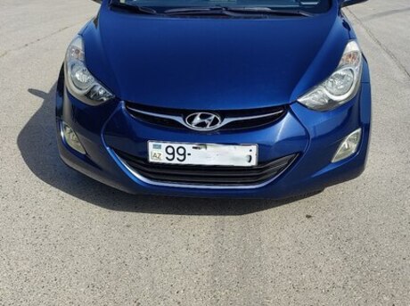 Hyundai Elantra 2013