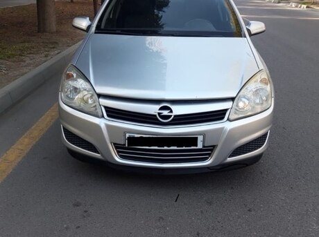 Opel Astra 2007