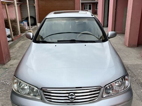 Nissan Sunny 2005