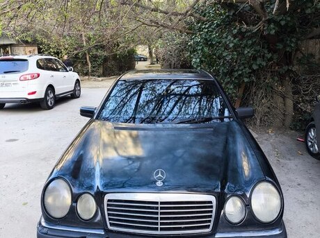 Mercedes E 240 1998
