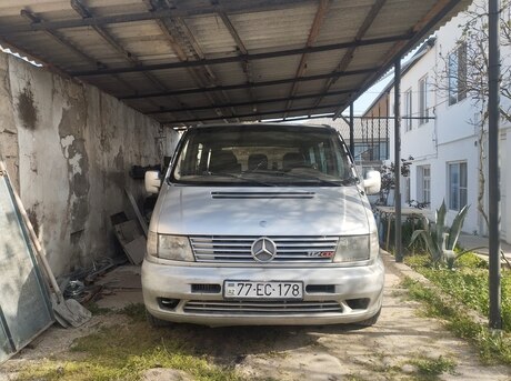Mercedes Vito 112 2001