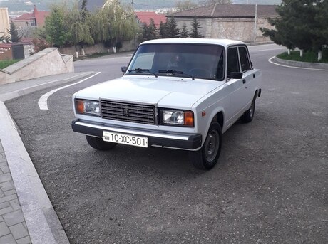 LADA (VAZ) 2107