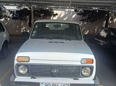 LADA (VAZ) Niva 2015