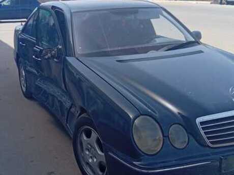 Mercedes E 270 2000