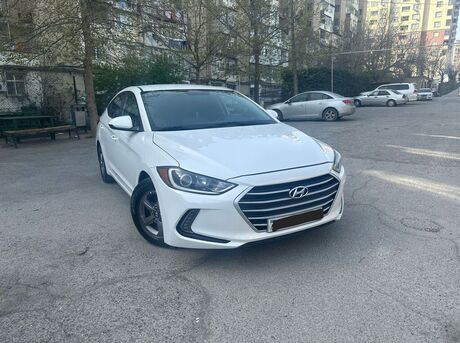 Hyundai Elantra 2016