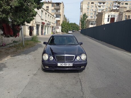 Mercedes E 220 d 2001