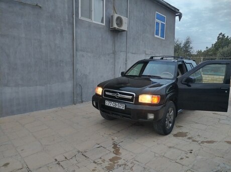 Nissan Pathfinder 2001