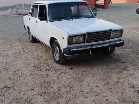 LADA (VAZ) 2107 2004
