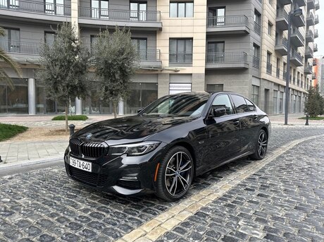 BMW 330e 2021