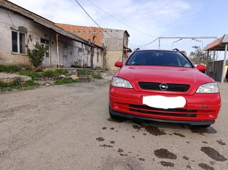 Opel Astra 1998