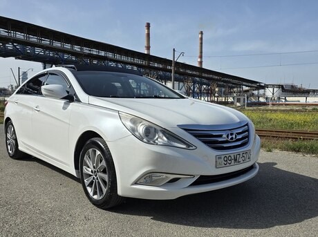 Hyundai Sonata 2013