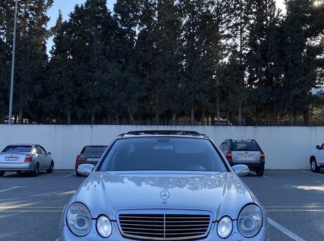 Mercedes E 270 2002
